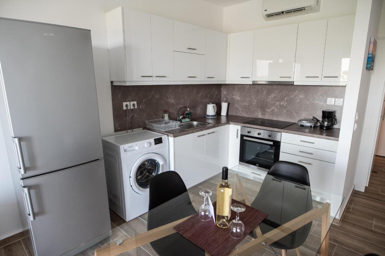 Cozy Apartment In Palaio Faliro With A Great View Athènes Extérieur photo